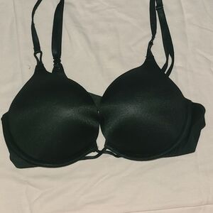 34 b  Victoria's Secret bombshell bra